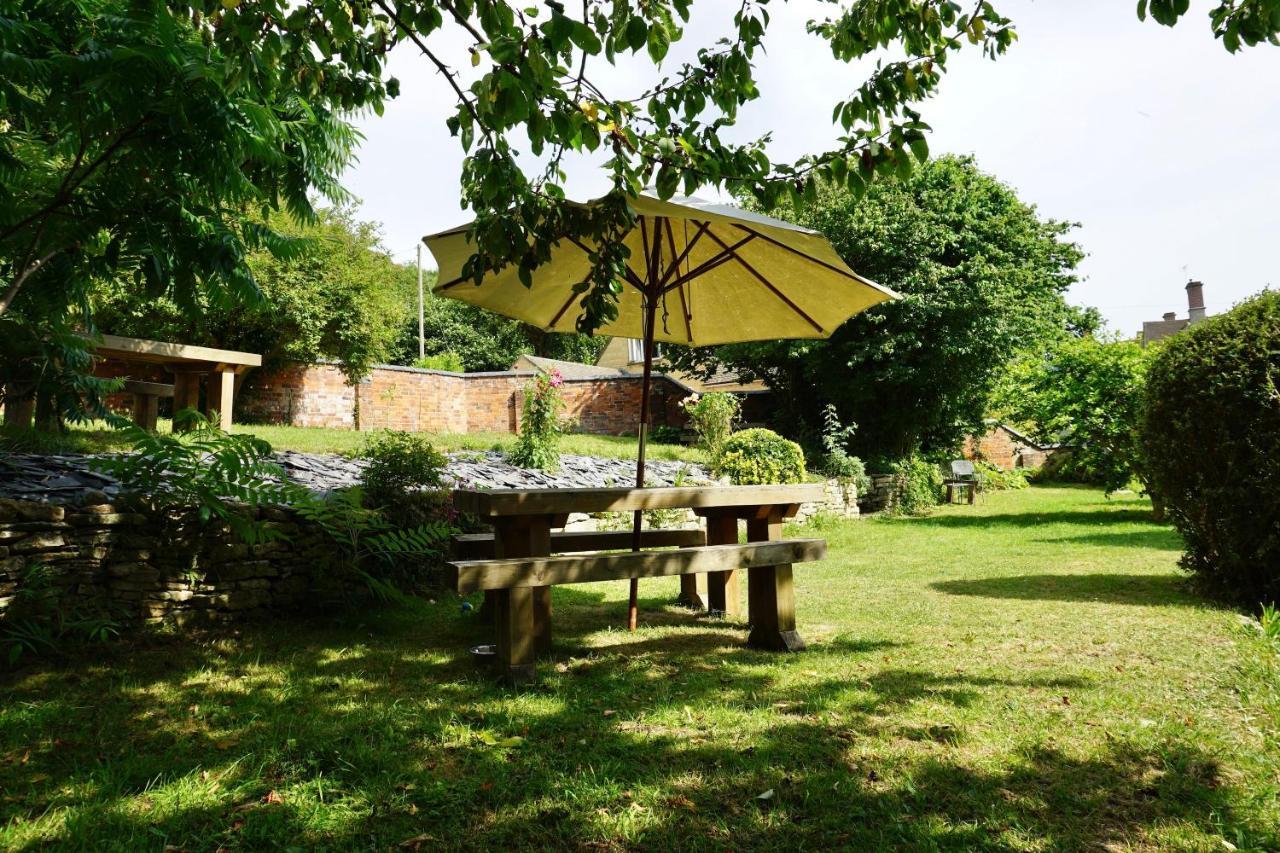 Ferienwohnung The Coach House And The Stable Woodchester Exterior foto